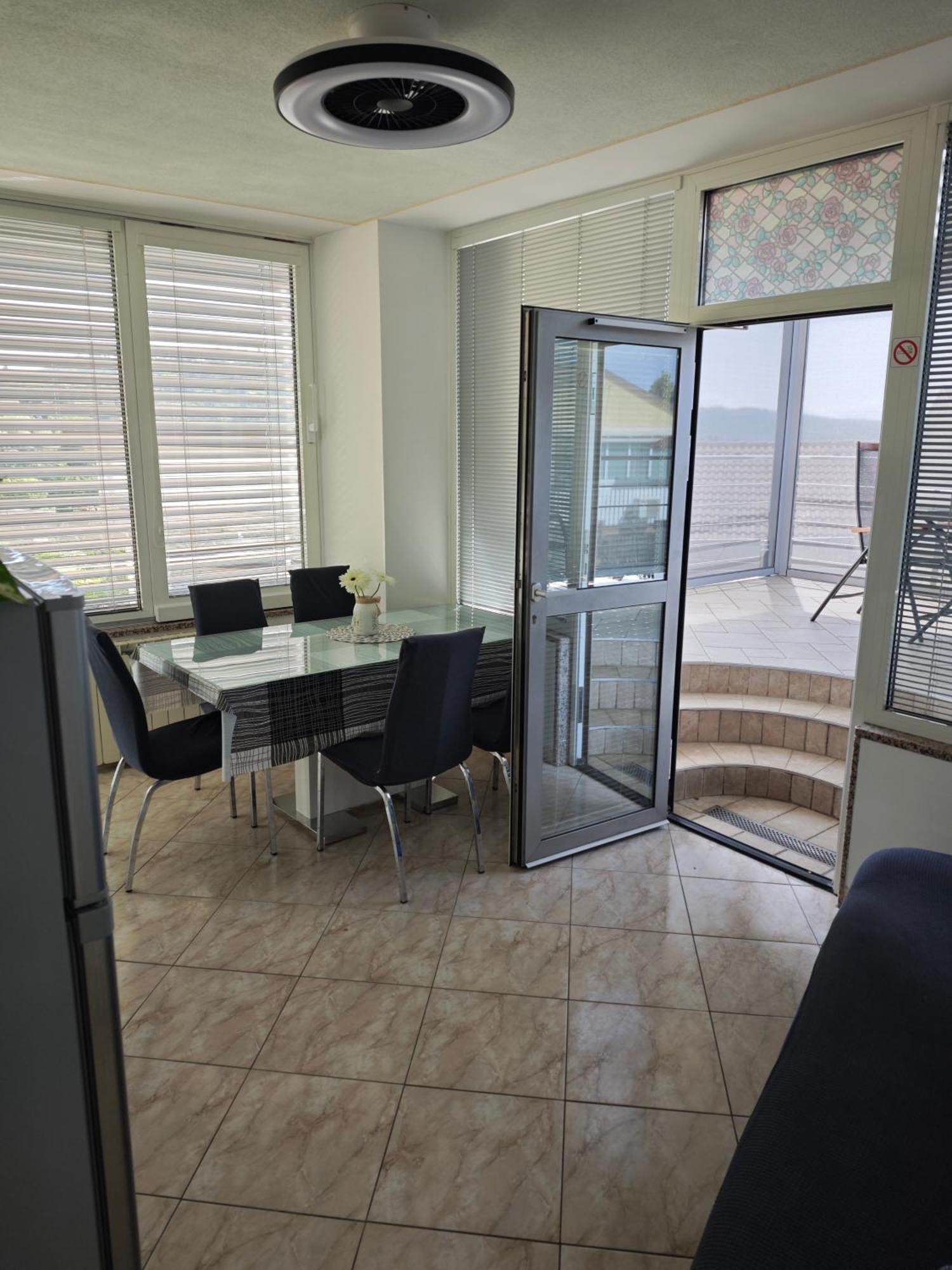 Apartments Miklus Порторож Екстериор снимка